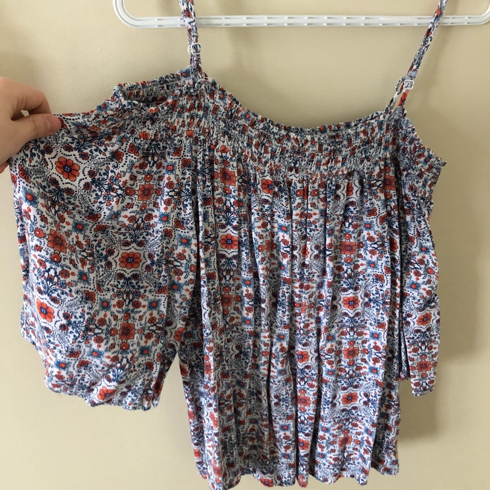 Floral printed off the shoulder tee